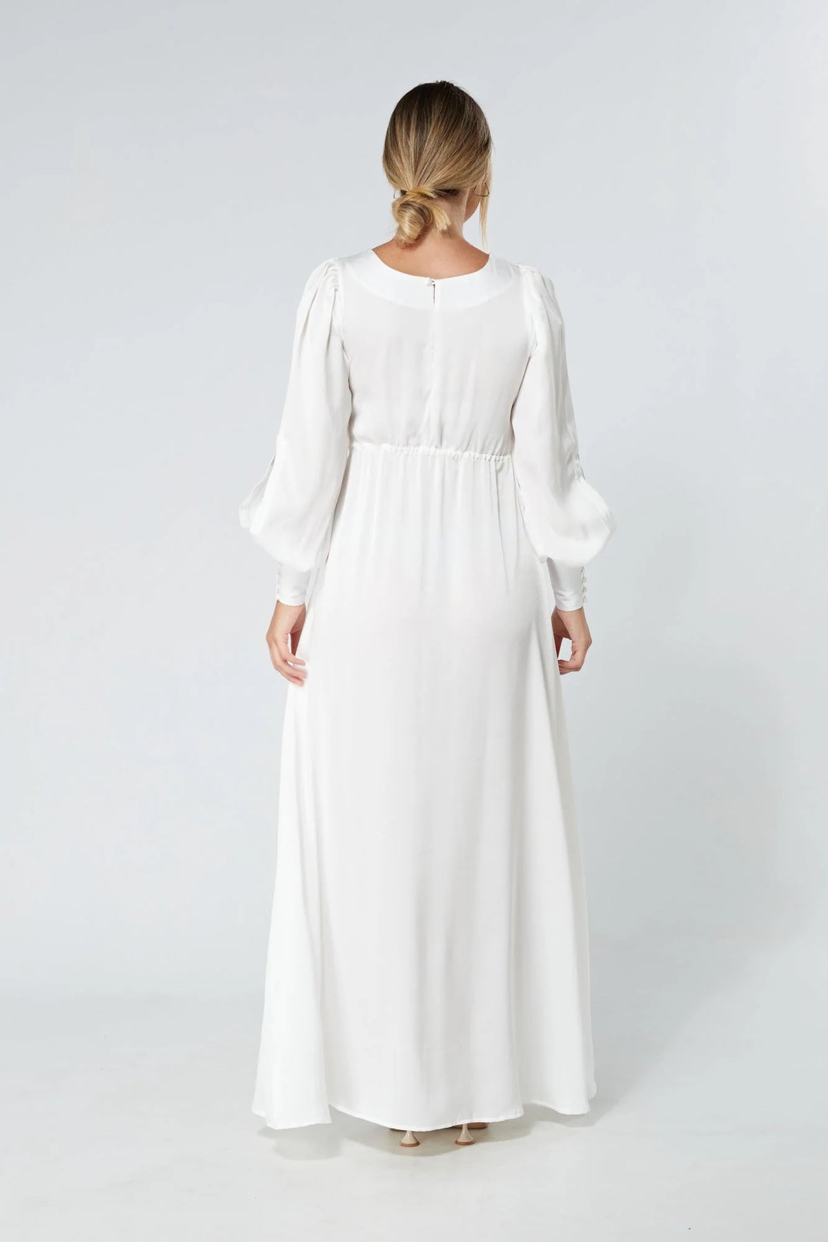 Lila White Knotted Front Maxi Dress