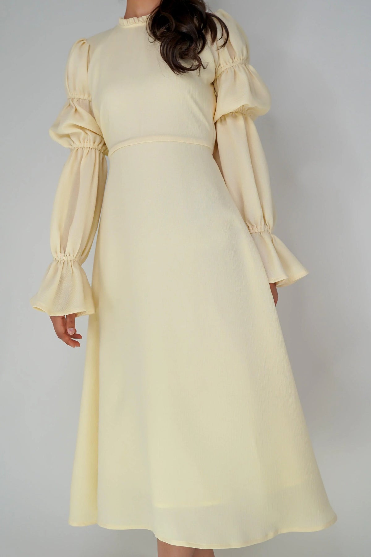 Samara Yellow Puff Sleeves Midi Dress
