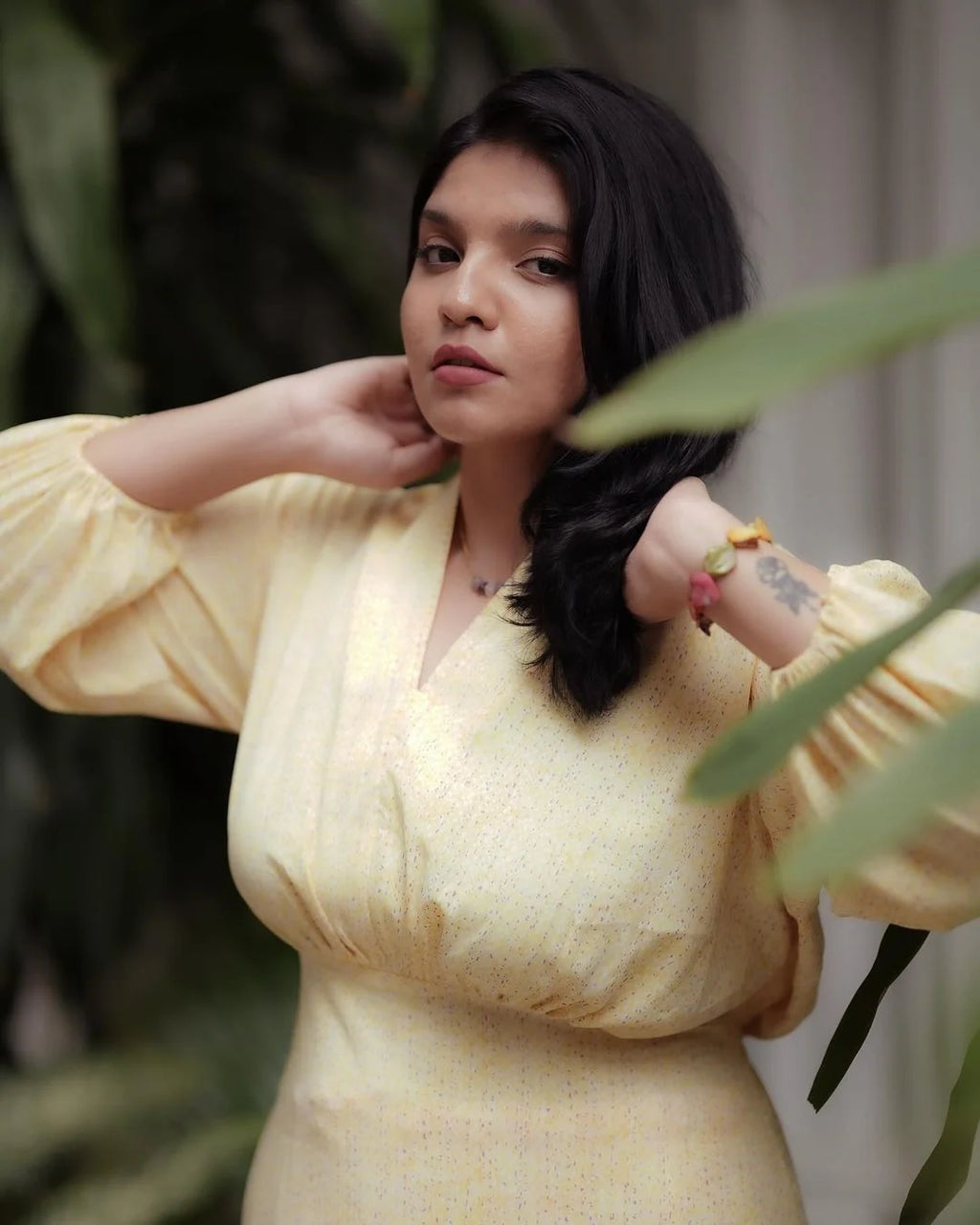 Fiona yellow midi dress