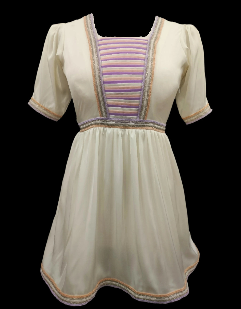 Liana Off White Ethnic Kurti