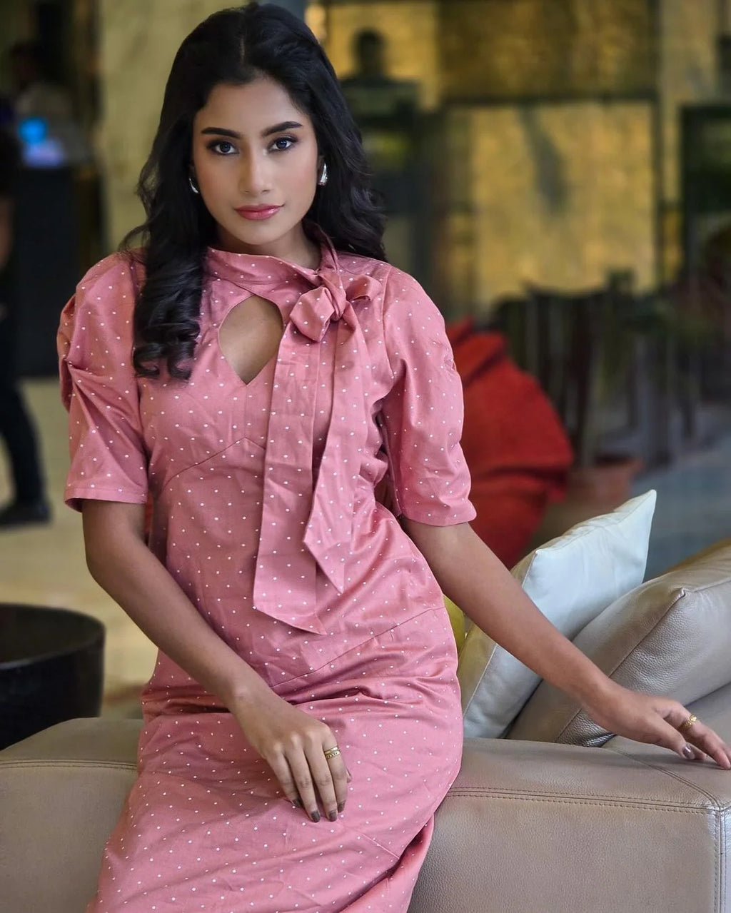 Britney pink midi dress with short sleeves