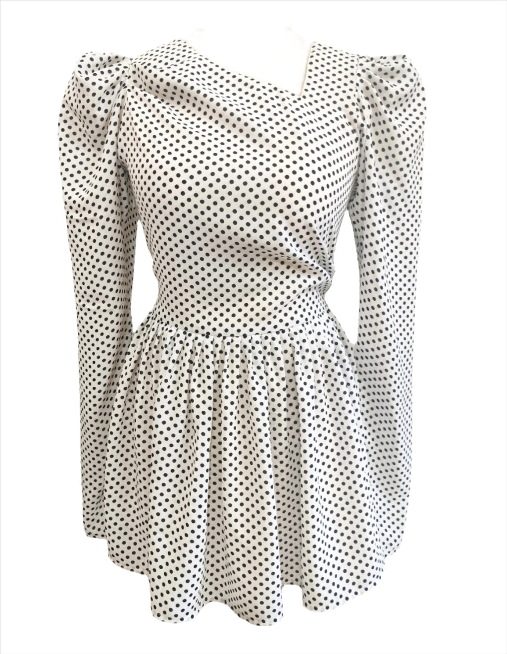 Niya white polka dotted top
