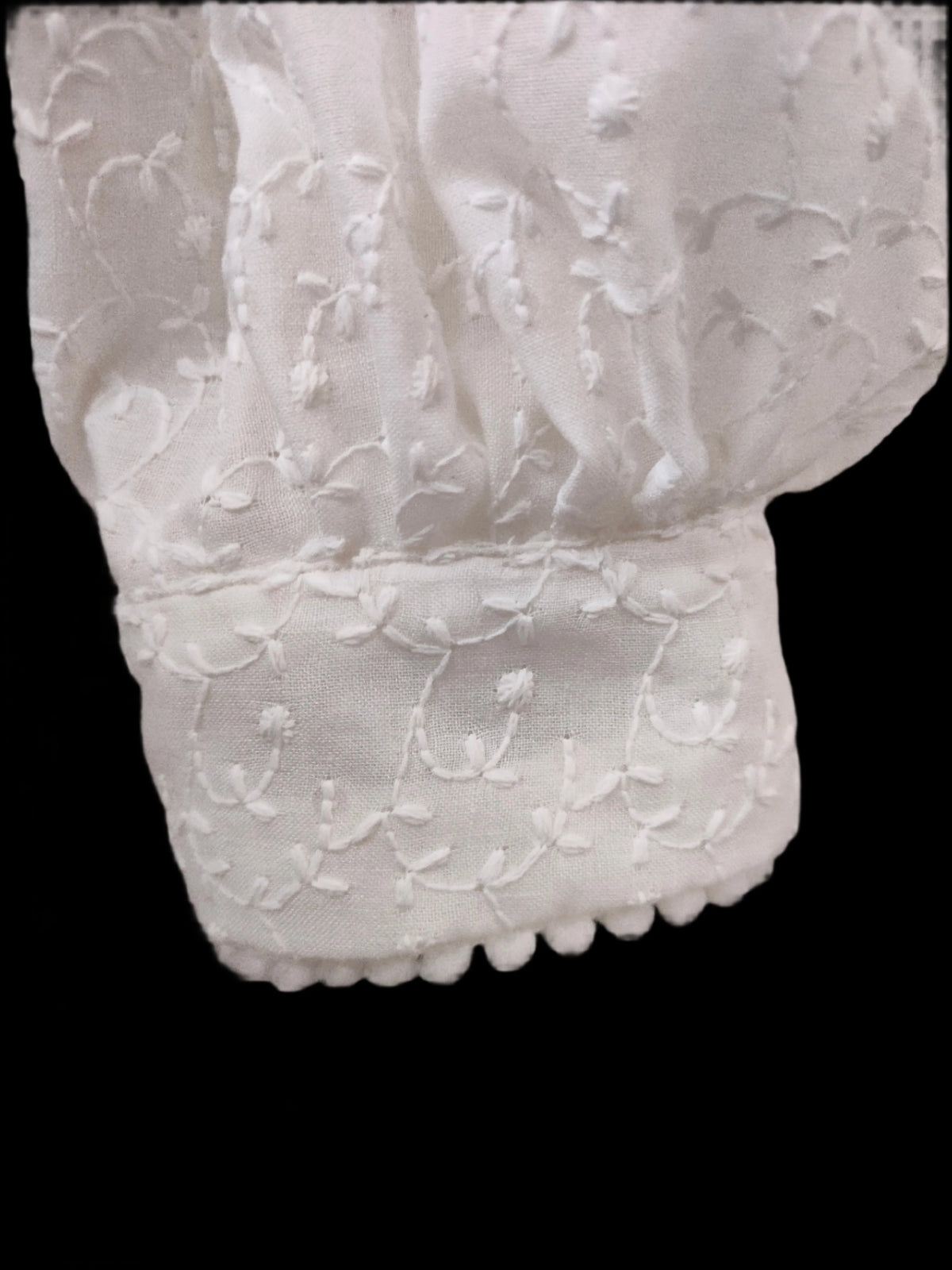 May White Puff Sleeves Kurti